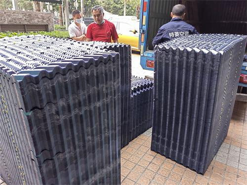 冷卻塔噪聲大有什么降噪方法,空調(diào)冷卻塔噪聲行業(yè)標(biāo)準(zhǔn)